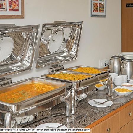 Treebo Galaxy Suites Mathikere Bangalore Dış mekan fotoğraf